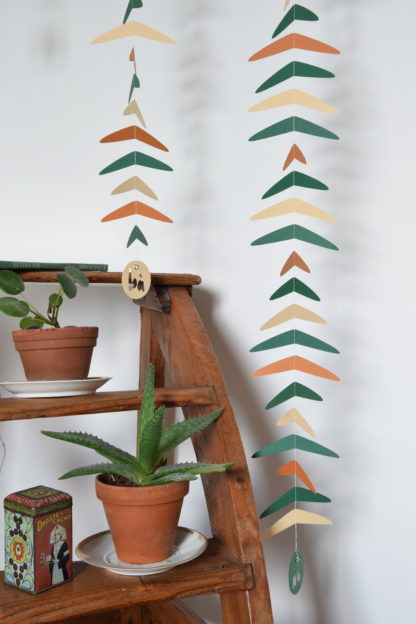Guirlande en papier "Boomerang" - Edition Vert & Camel