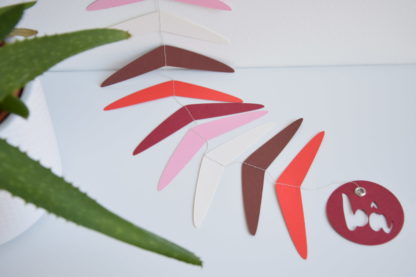 Guirlande en papier "Boomerang" - Edition rouge – Image 3