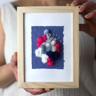 Tableau textile brodé sur papier #5 (petit format)