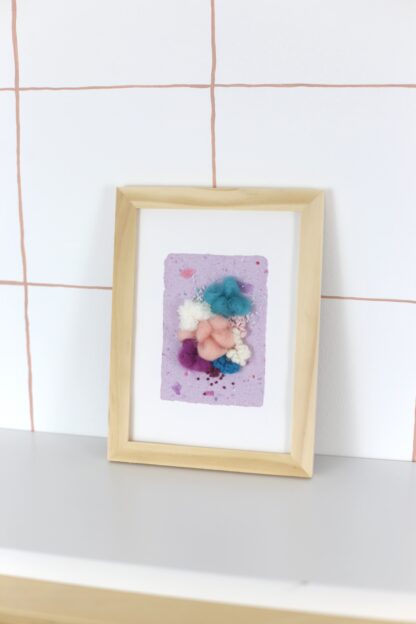 Tableau textile brodé sur papier #2 (petit format)