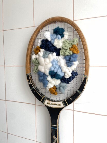 Raquette tissée - Bleu, vert et moutarde – Image 3
