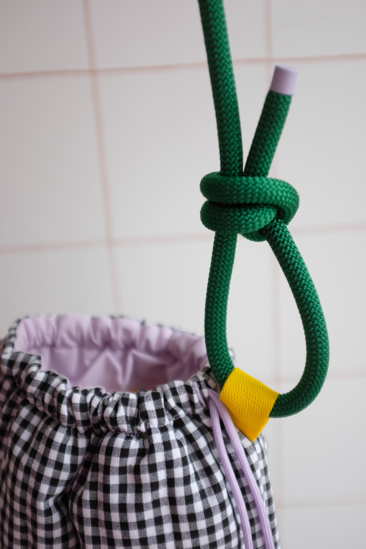 GROSAC - Sac Vichy Noir et Blanc, cordons vert – Image 2